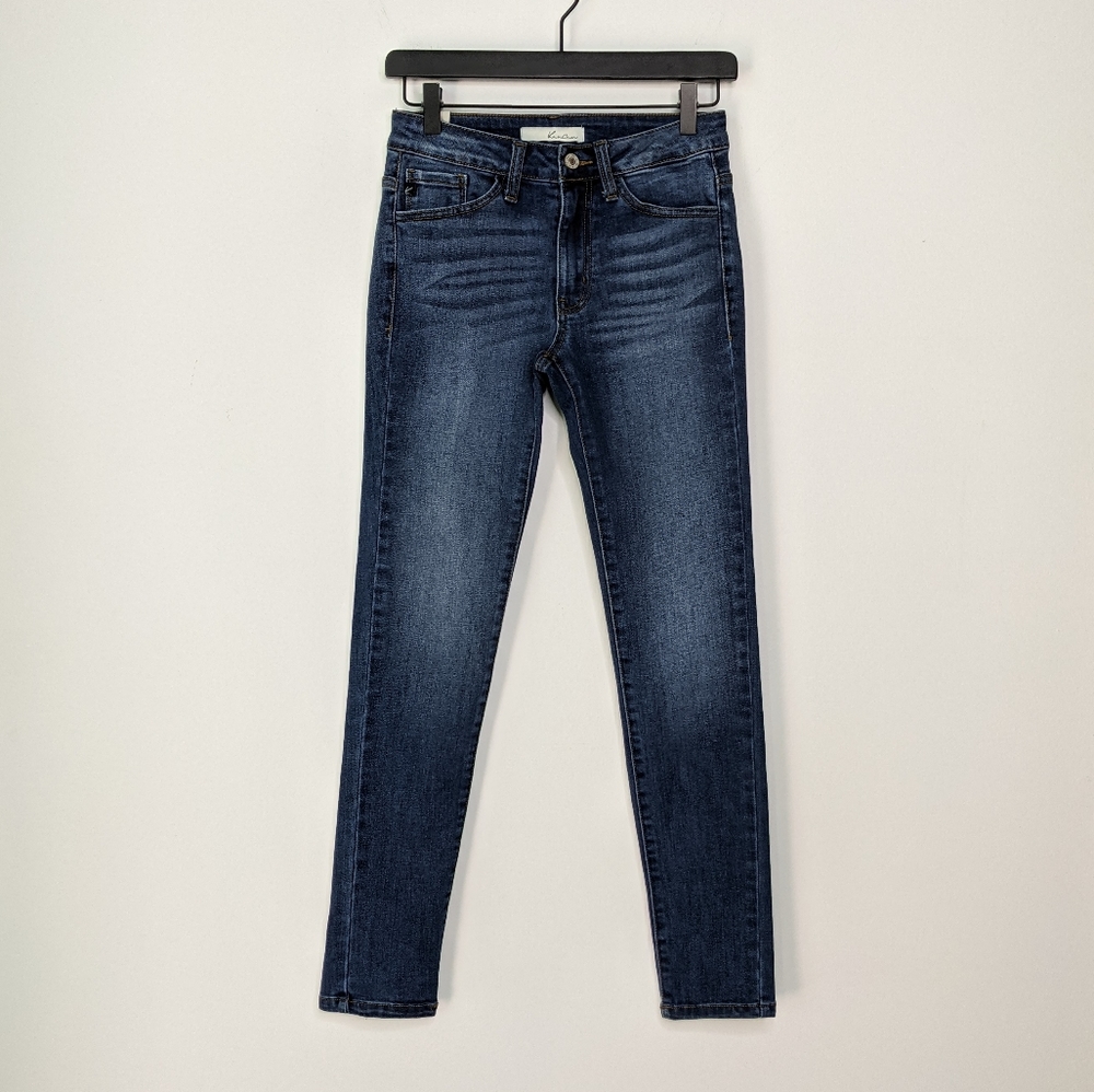 KanCan Mid Rise Medium Wash Skinny Jeans 26 EUC - Picture 8 of 8